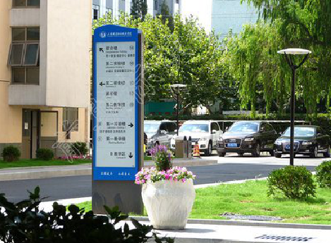 潼关哪些因素影响宣传栏的制作？